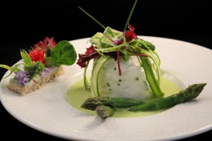 blanc-manger-coeur-coulant-au-roquefort-papillon