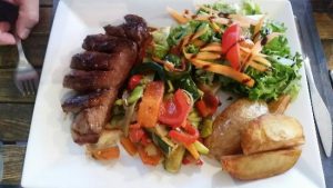 Magrets de canard et légumes plancha